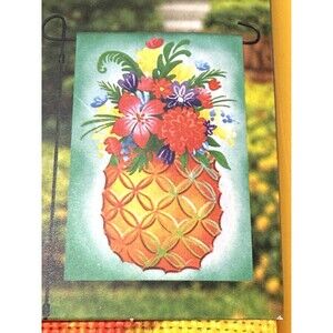 Style Selections pineapple House  garden Flag Size 12.5"X18"
